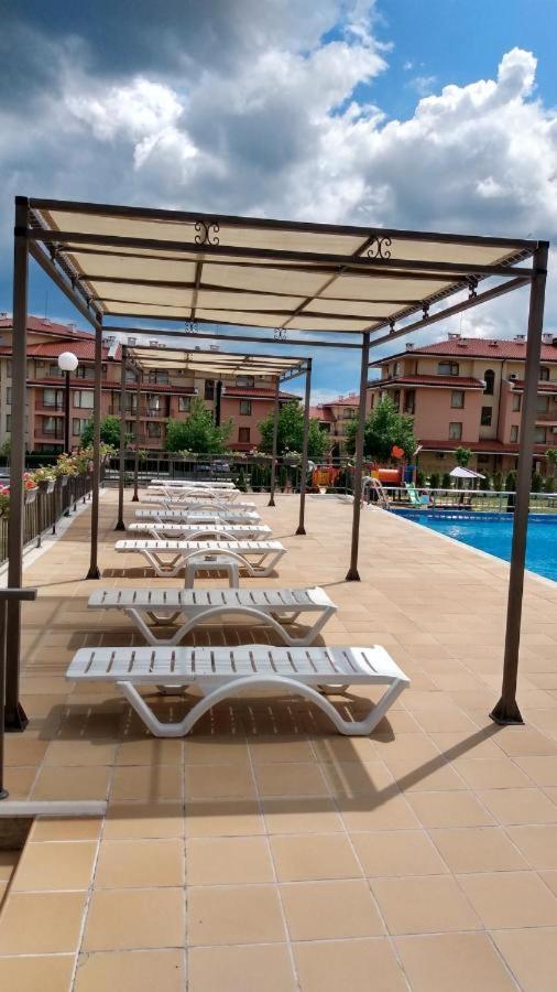 Charming Studio In Sorrento Sole Mare Sveti Vlas Ngoại thất bức ảnh