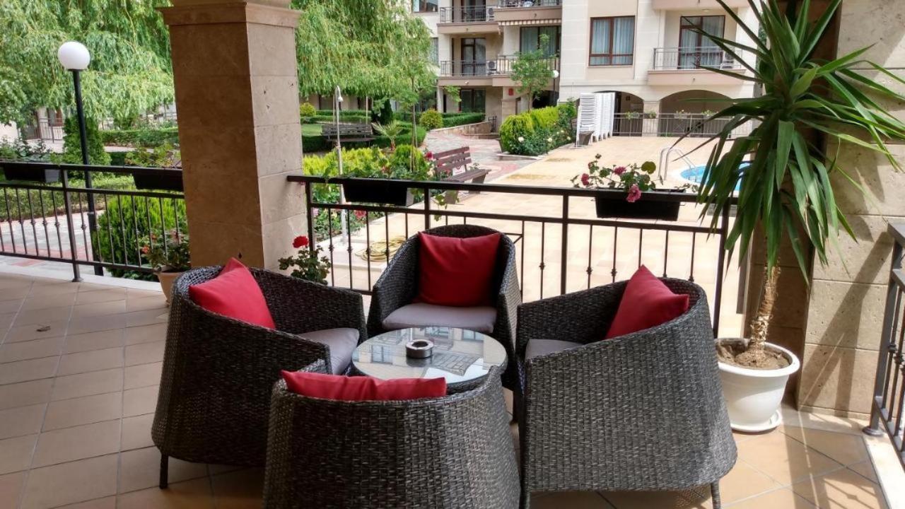 Charming Studio In Sorrento Sole Mare Sveti Vlas Ngoại thất bức ảnh