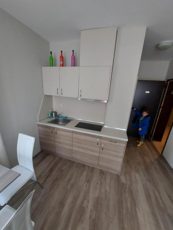 Charming Studio In Sorrento Sole Mare Sveti Vlas Ngoại thất bức ảnh